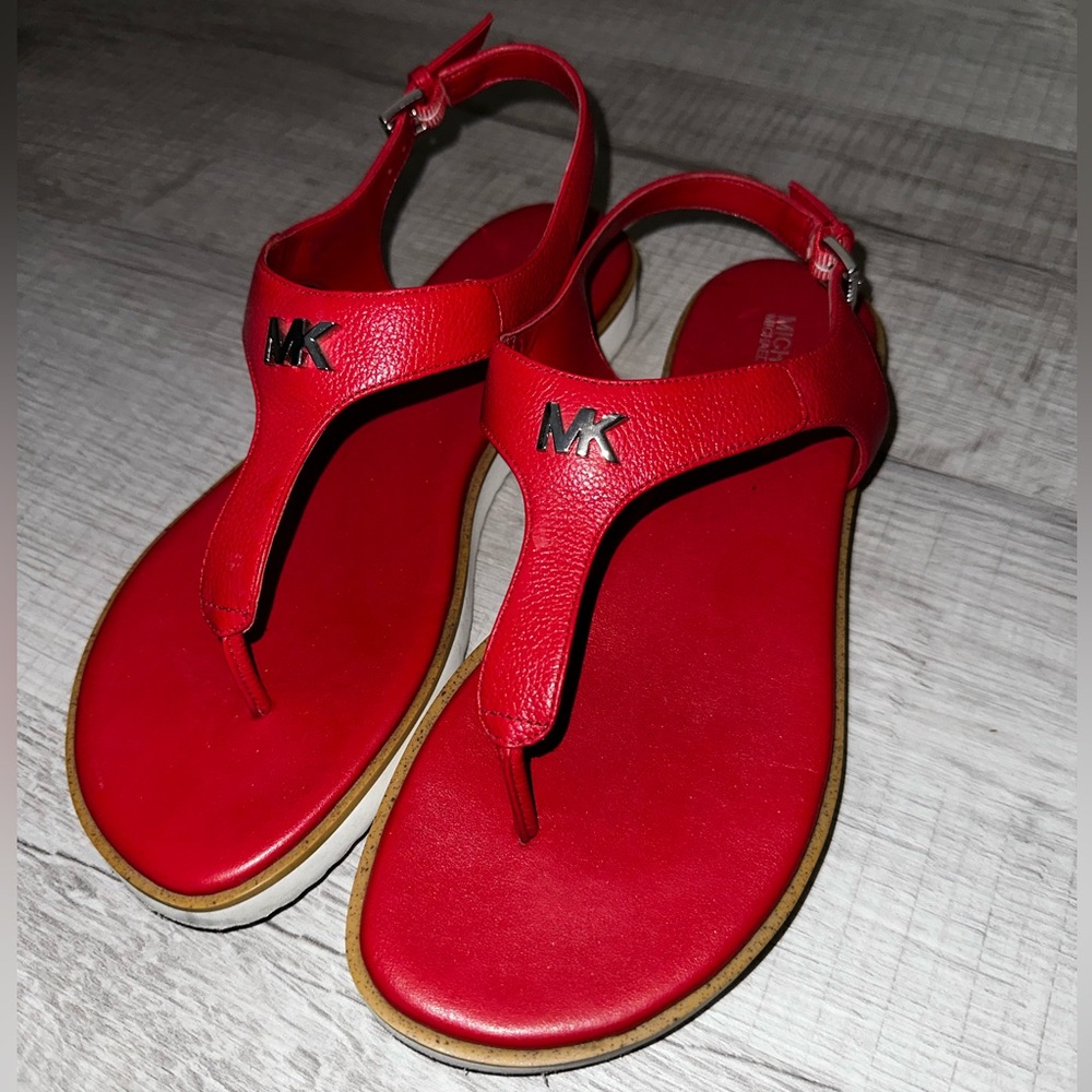 Red Michael Kors thong leather jilly flat sandals women’s size 8
